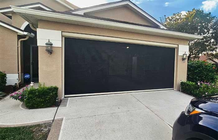 garage-door-motorized-retractable-screen